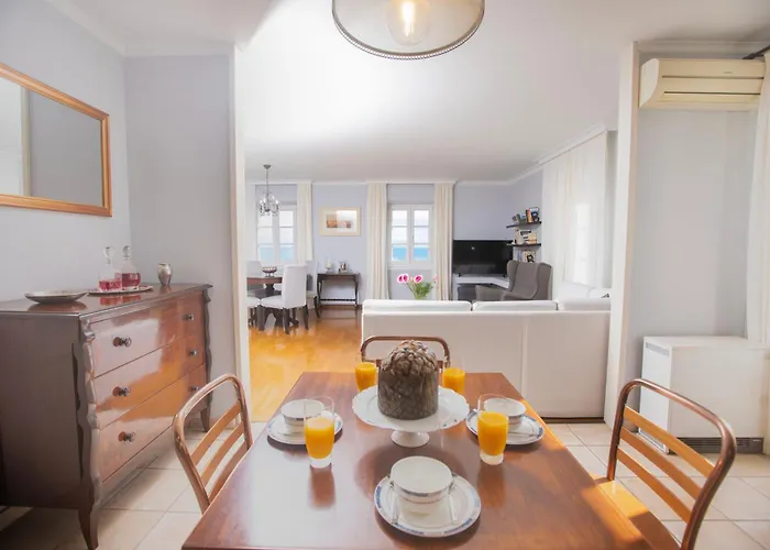 Celestia House Appartement *